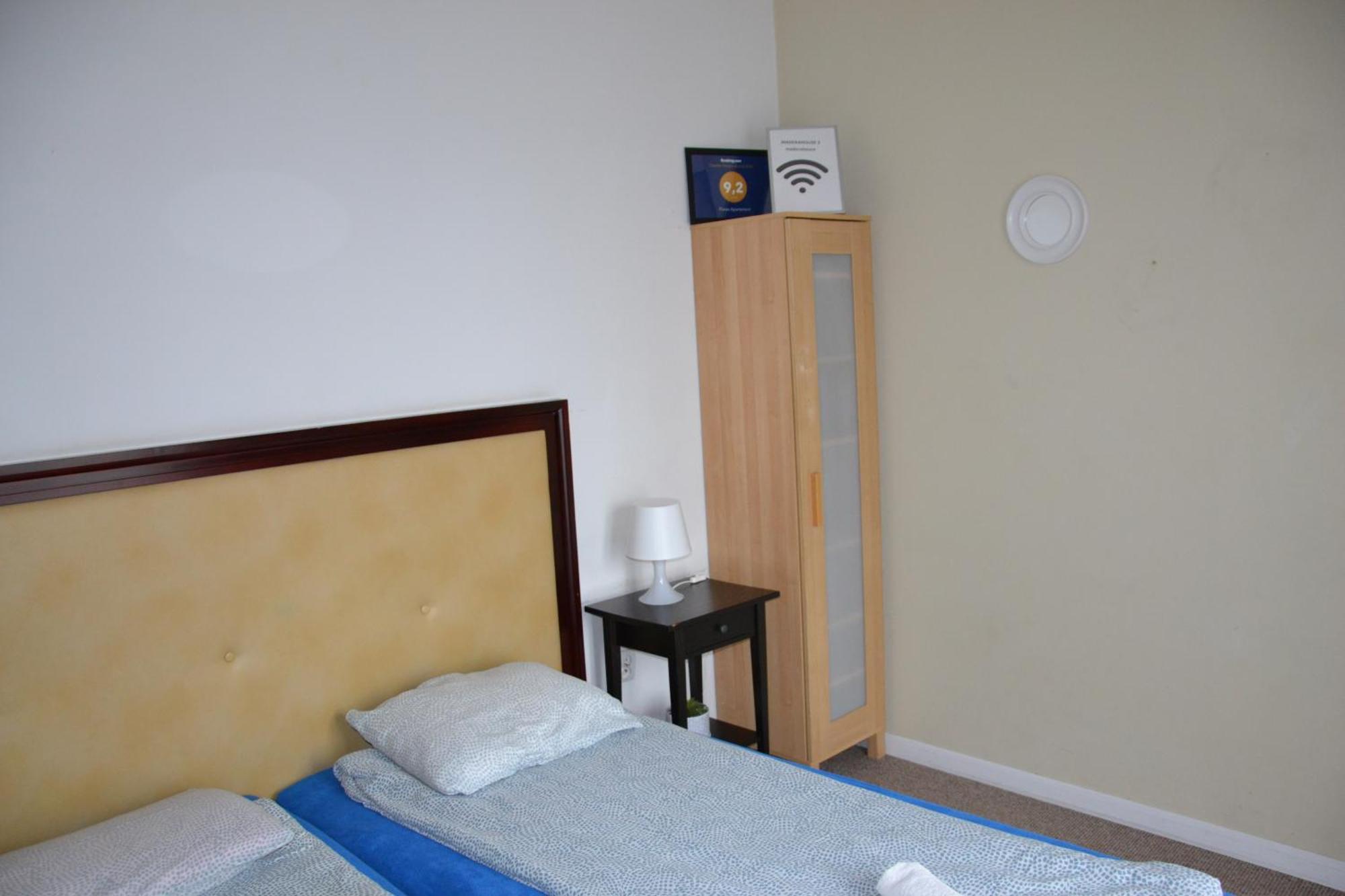 Flores Apartament Kattowitz Exterior foto